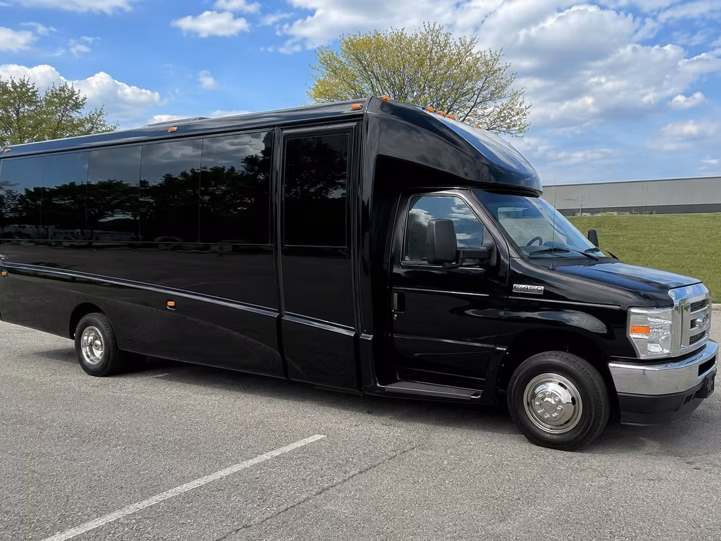 costa mesa minibus rentals for segerstrom center for the arts
