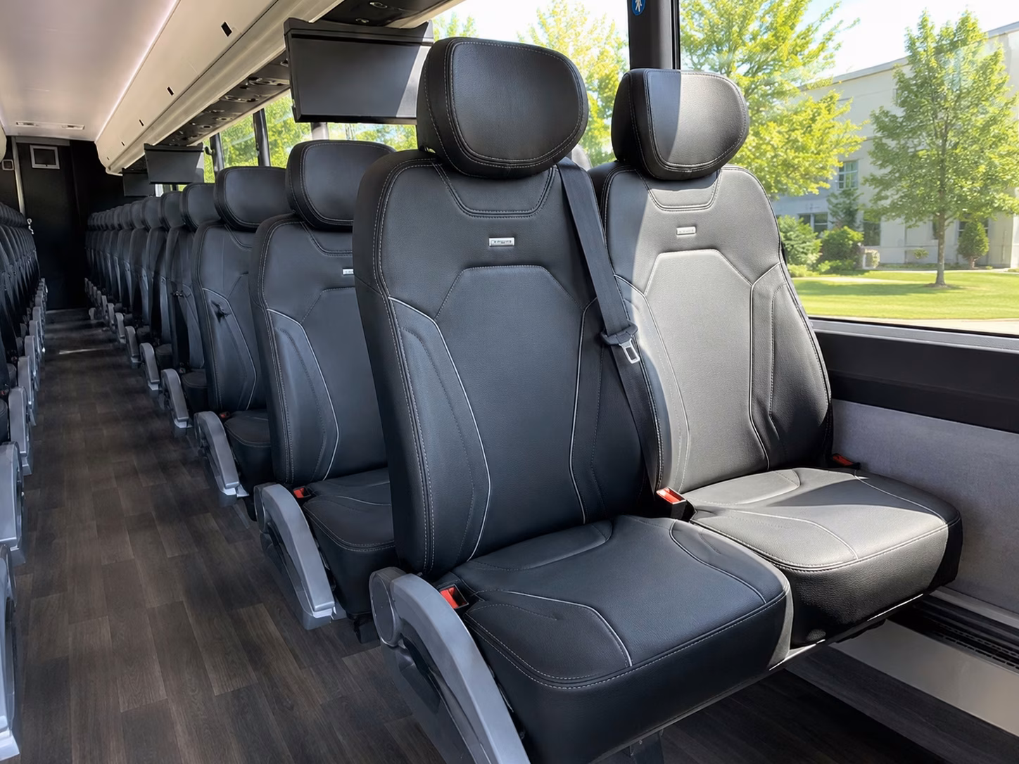 wedding bus rentals in costa mesa